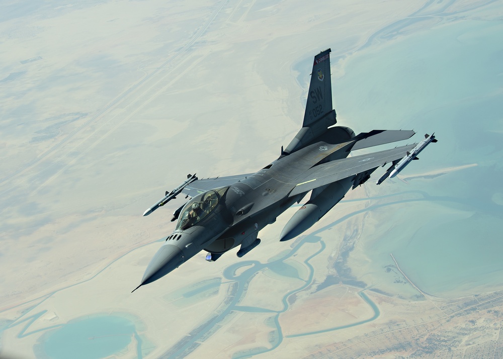 908th EARS aerial refuels F-15Es, F-16Cs