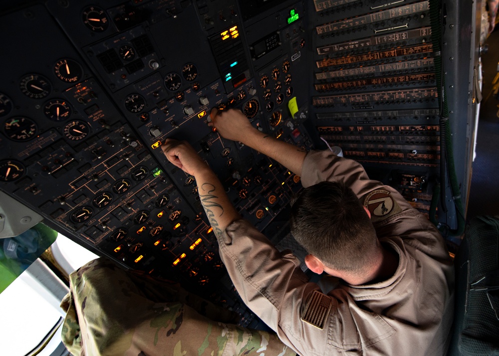 908th EARS aerial refuels F-15Es, F-16Cs