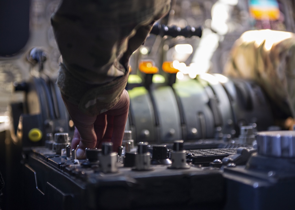 908th EARS aerial refuels F-15Es, F-16Cs