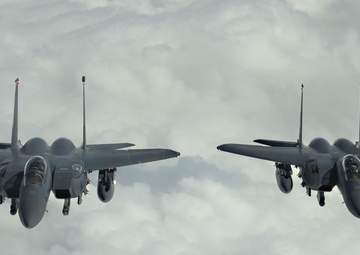 908th EARS aerial refuels F-15Es, F-16Cs