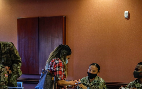 U.S Army Reserve COVID-19 response team conduct redeployment briefing