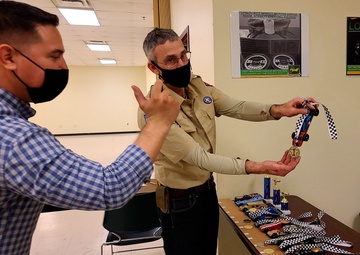 Brave Rifles Take Part in Fort Hood Pinewood Derby Race Day
