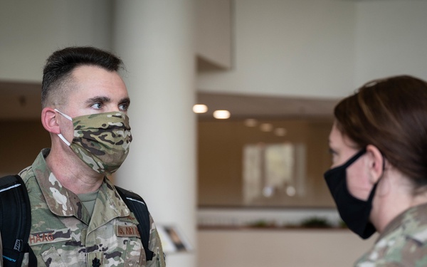 TF-SE federal vaccination site personnel arrive in Tampa