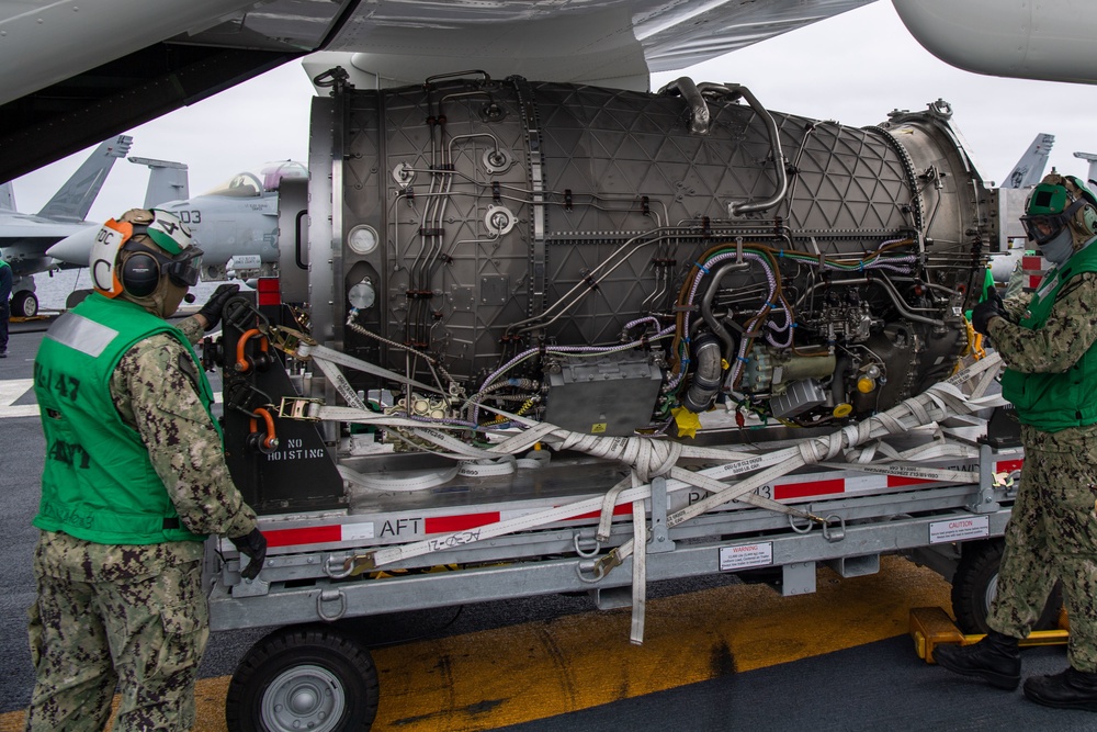 F-35C II Lightning Engine Transport