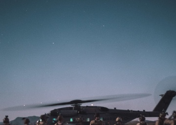 11th MEU Projects Combat Power with FARP at RUT