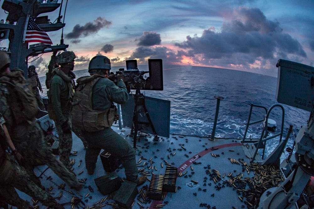 2nd LAAD, 31st MEU conducts live fire exercise from Mark VI