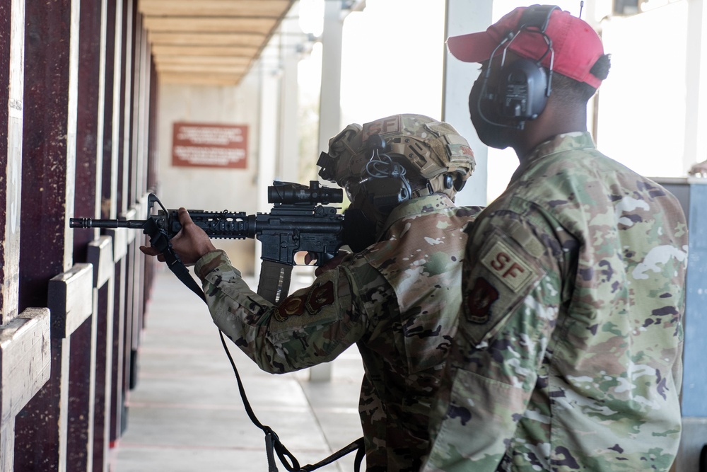 Gen. Jolly visits Incirlik