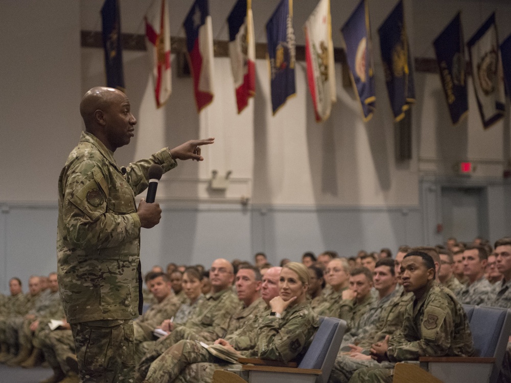 CMSAF Wright visits Devil Raiders