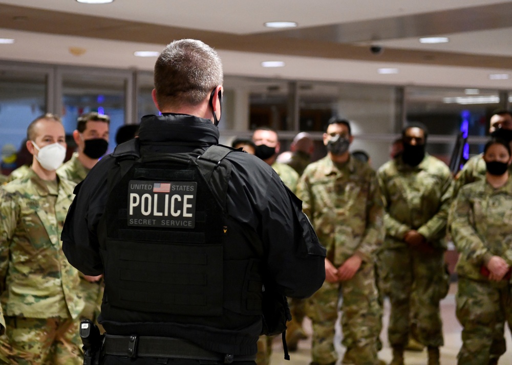 Secret Service presents National Guard with Certificate of Appreciation