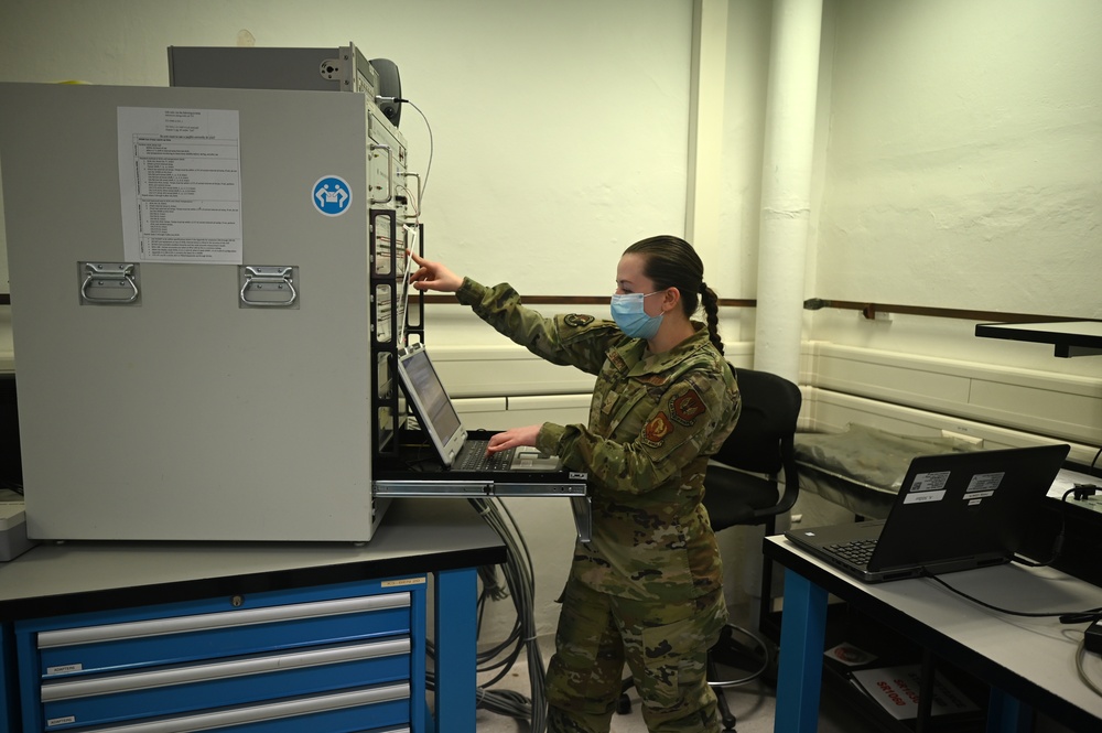 Airlifter of the Week: Airman boosts morale