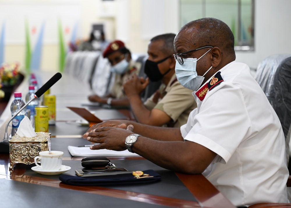 CJTF-HOA DCG meets with Djibouti Chief of Air Force