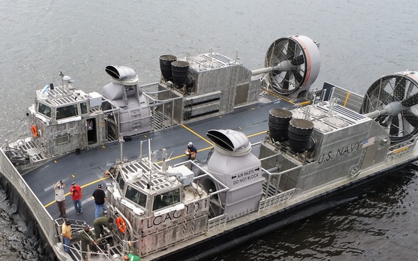 Panama City and Navy Reserve collaborate 0n LCAC 100