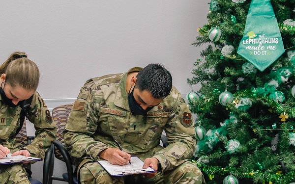 Airmen in-processing Kingman Medical Center