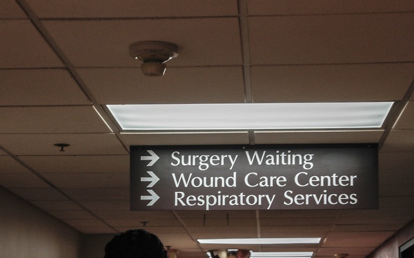 Airmen in-processing Kingman Medical Center