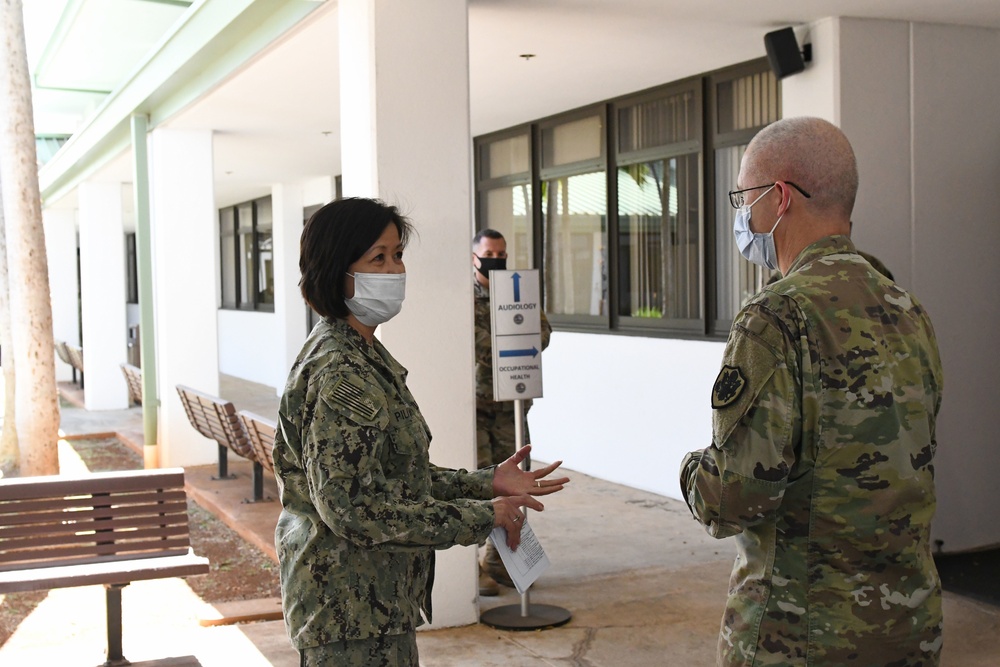 LTG Ron Place Visited NHCH Shipyard Clinic