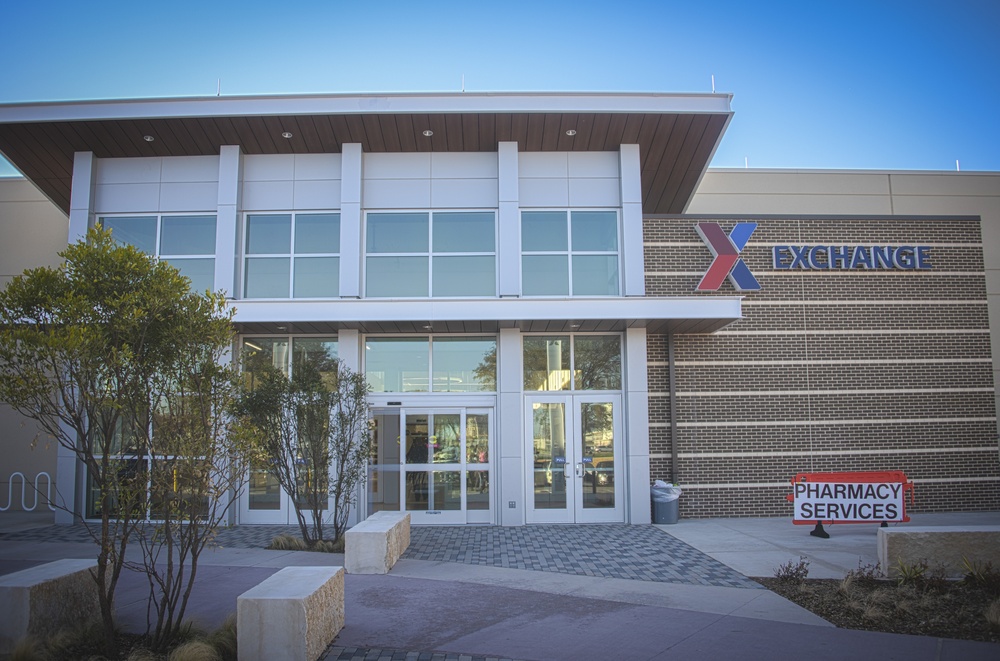 Fort Sam Houston Community Pharmacy relocates to new Exchange