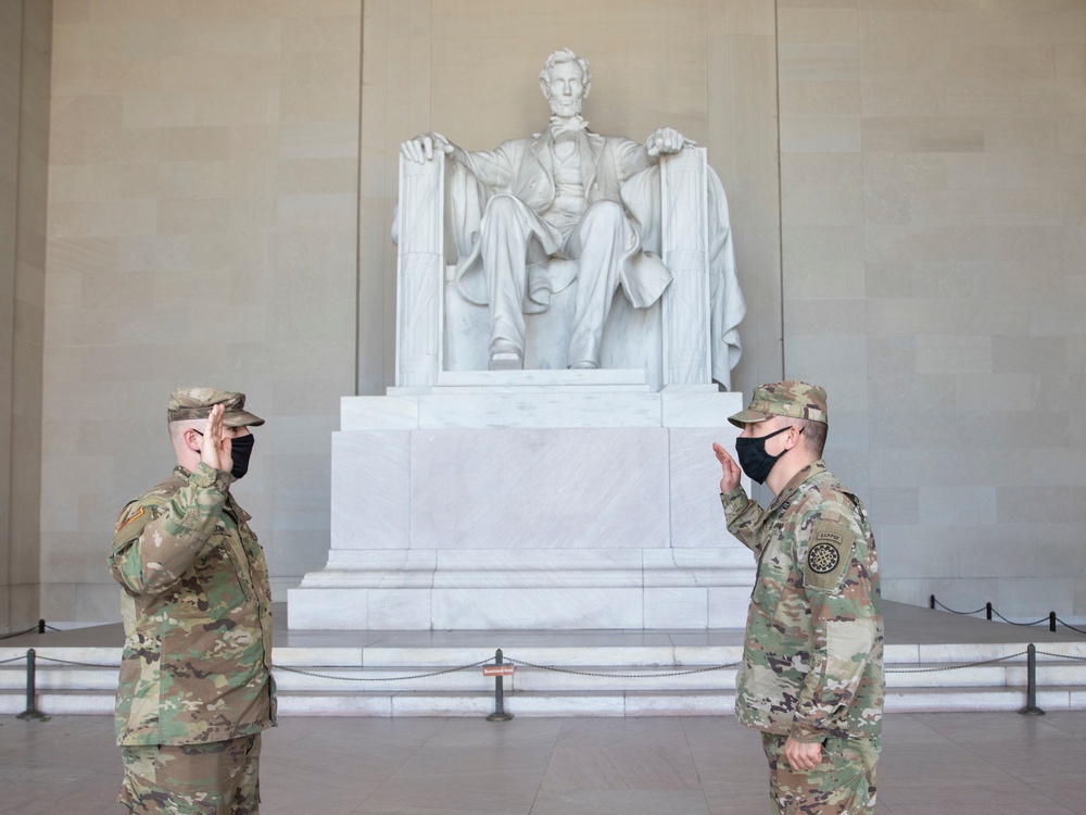 Reenlistment at the Lincoln Memorial