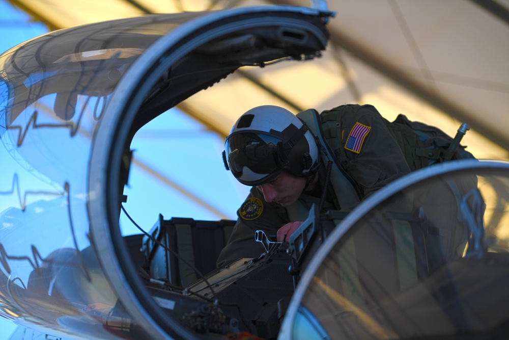 CNATRA Conducts Strike Pilot Training at NAF El Centro