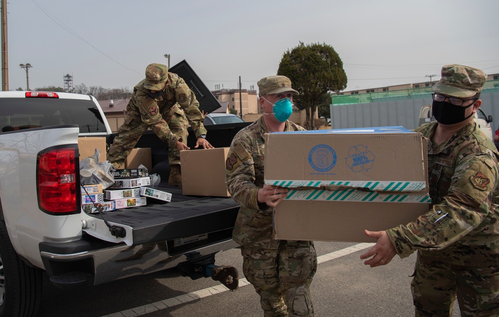 Kunsan Delivers Quarantine Fun to Osan