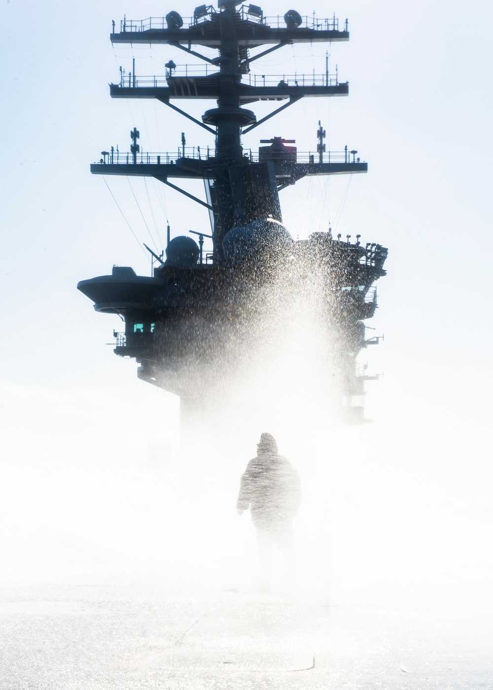 Sailors Participate In Counter-Measure Washdown