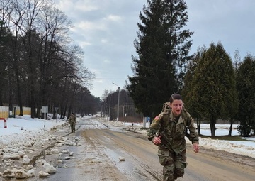 Chicago Soldier earns German Armed Forces Proficiency Badge