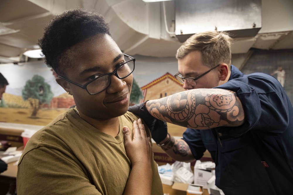 USS Porter Receives COVID-19 Vaccine