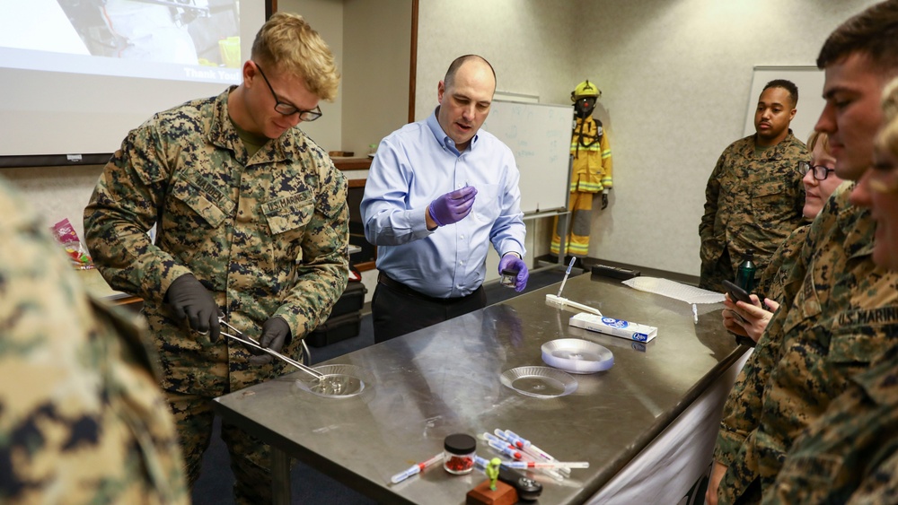 1st Marine Division CBRN trains at Guardian Centers