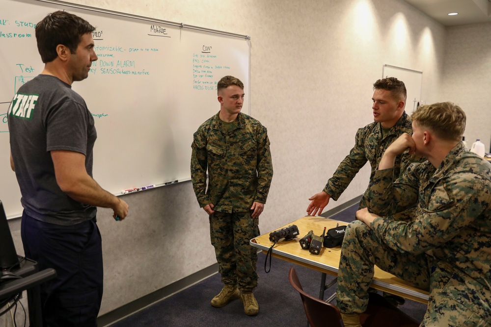 1st Marine Division CBRN trains at Guardian Centers