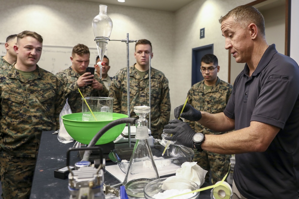 1st Marine Division CBRN trains at Guardian Centers