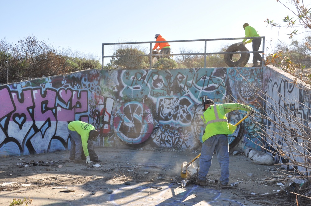 LA District cleans up former homeless encampment