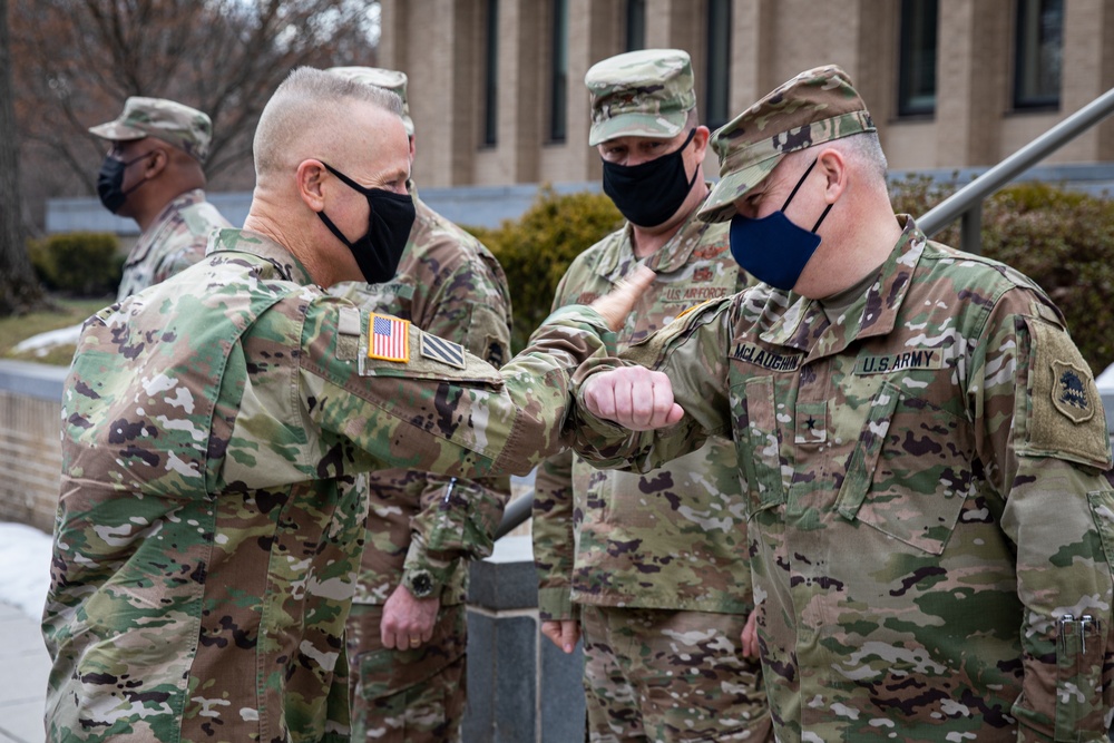 Lt. Gen. Thomas James meets with NJ National Guard