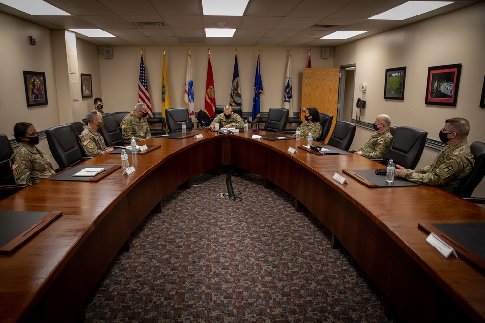 Lt. Gen. Thomas James meets with NJ National Guard