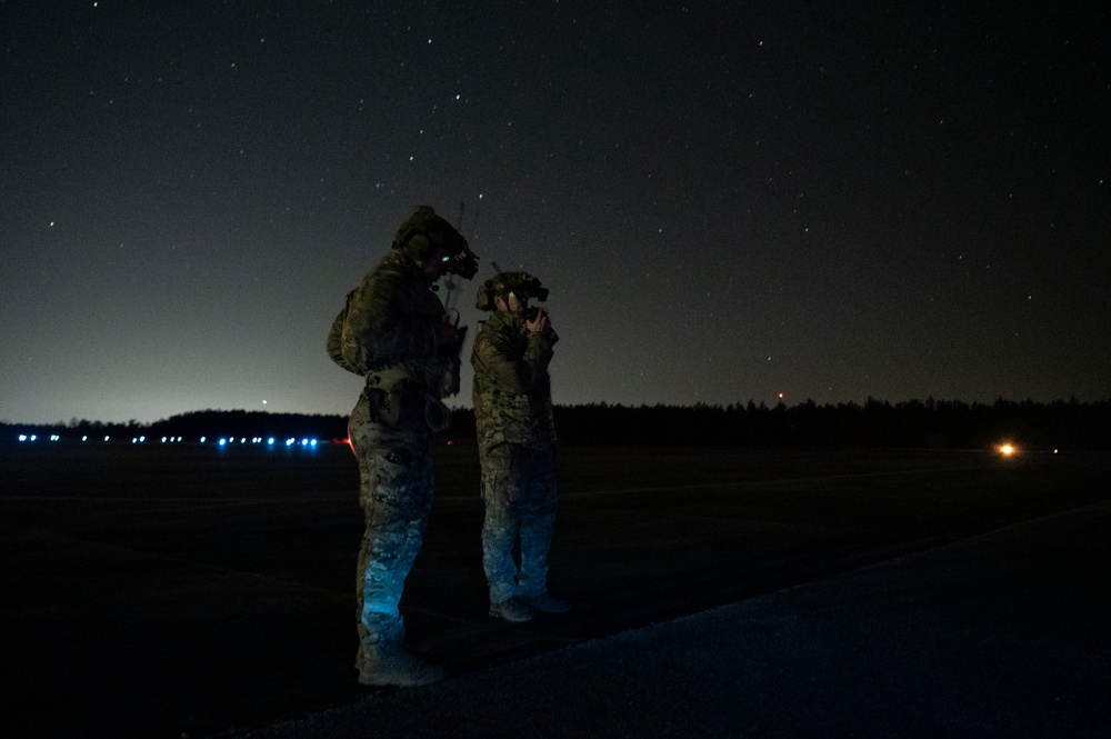 Emerald Warrior 21.1: Airfield security, casualty evacuation airflift