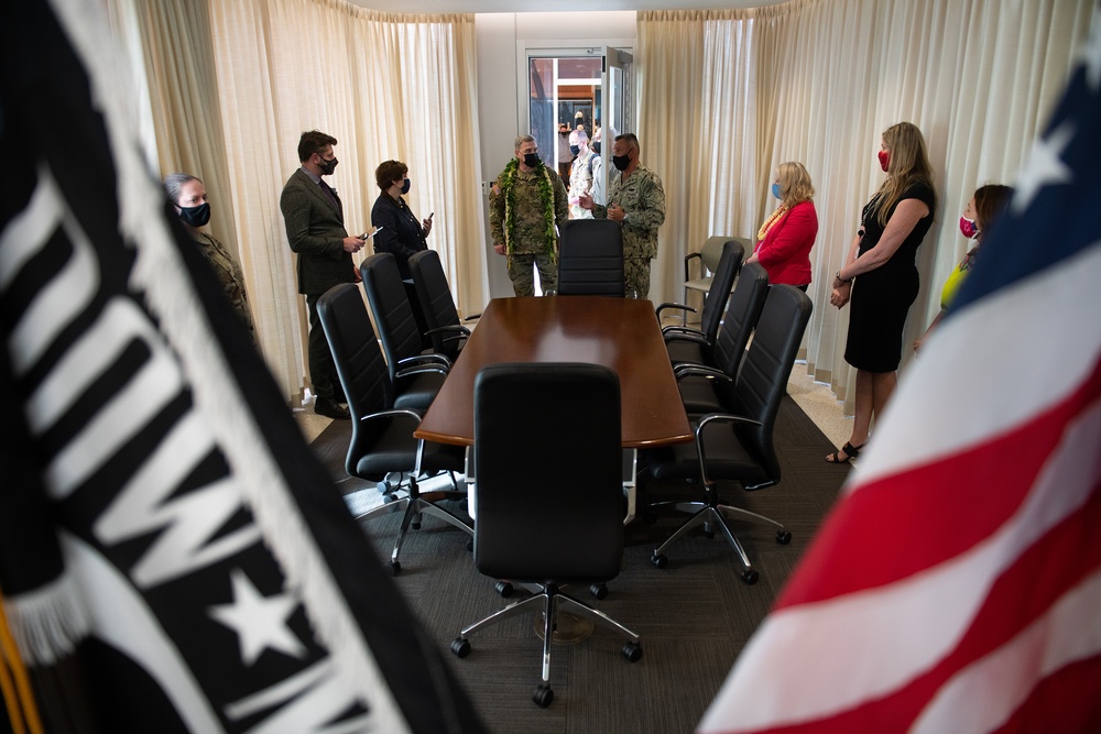 Chairman of the Joint Chiefs of Staff tours DPAA facility