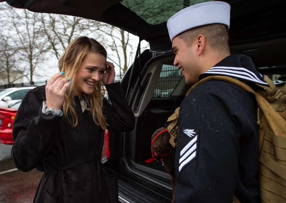 Nimitz Sailors Return From Deployment