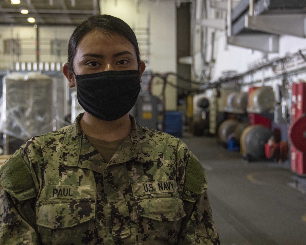 Chicago native serving on USS Ronald Reagan receives COVID-19 vaccine
