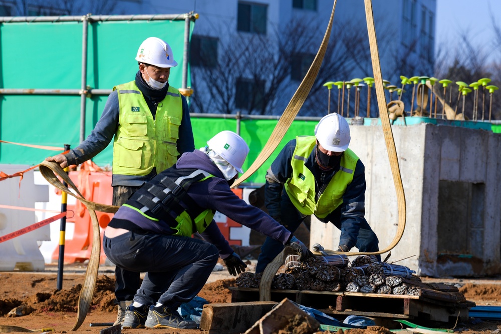 Osan Main Gate Construction