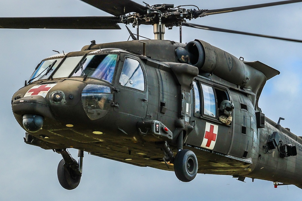 DVIDS - Images - 3-7 FA MEDEVAC [Image 18 of 20]