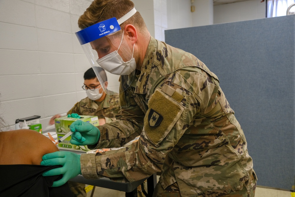 U.S. service members support COVID-19 vaccination efforts in Paterson, NJ