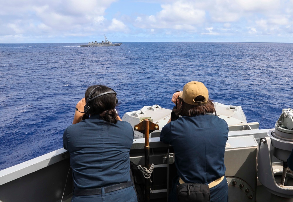 USS Benfold participates in BAWT 2021