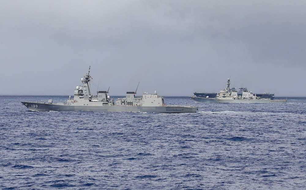 USS Benfold participates in BAWT 2021