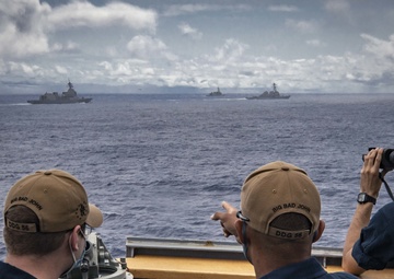 USS John S, McCain BAWT Group Maneuvering Exercise
