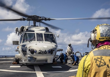 USS John S. McCain BAWT JMSDF Flight Quarters