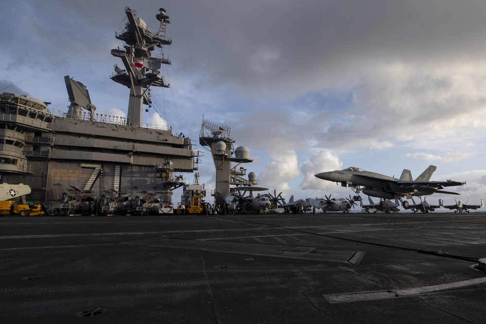 USS Theodore Roosevelt (CVN 71)