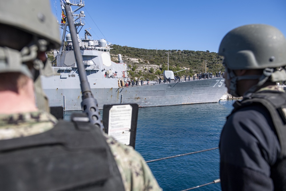 USS Laboon Transits Souda Bay