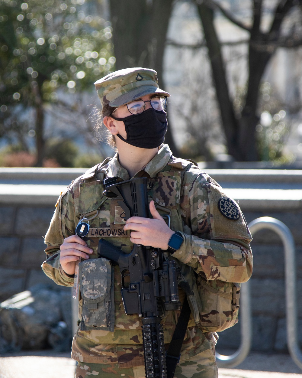 Brig. Gen. Lawrence Schloegl Visits Soldiers in D.C.