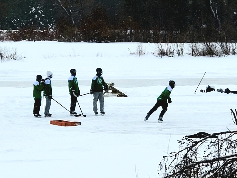 Successful pond hockey tourney held at Fort McCoy; proceeds support AER