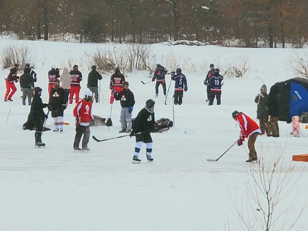 Successful pond hockey tourney held at Fort McCoy; proceeds support AER
