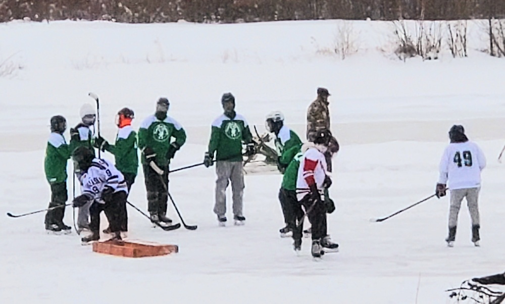 Successful pond hockey tourney held at Fort McCoy; proceeds support AER