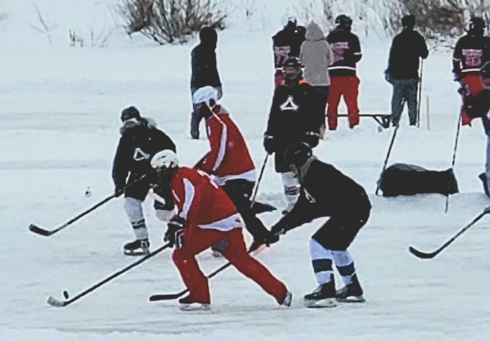 Successful pond hockey tourney held at Fort McCoy; proceeds support AER